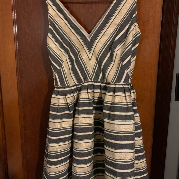 J Crew Size 10 Fit and Flare Cocktail Dress EUC - Picture 2 of 3